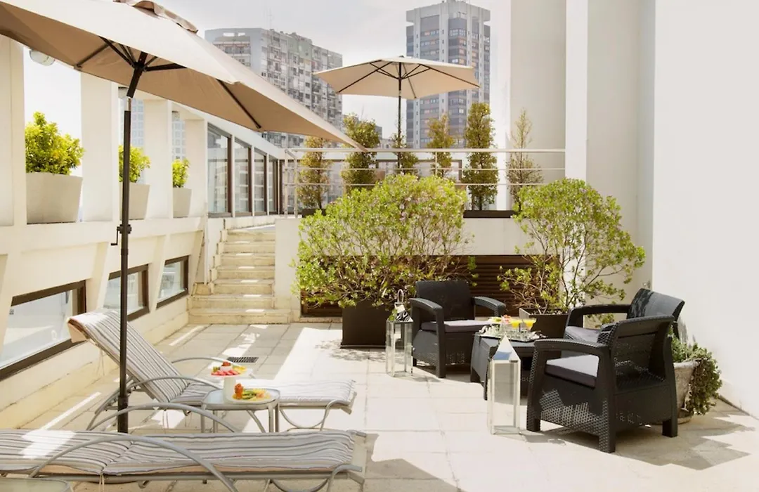Argenta Tower Hotel & Suites-1